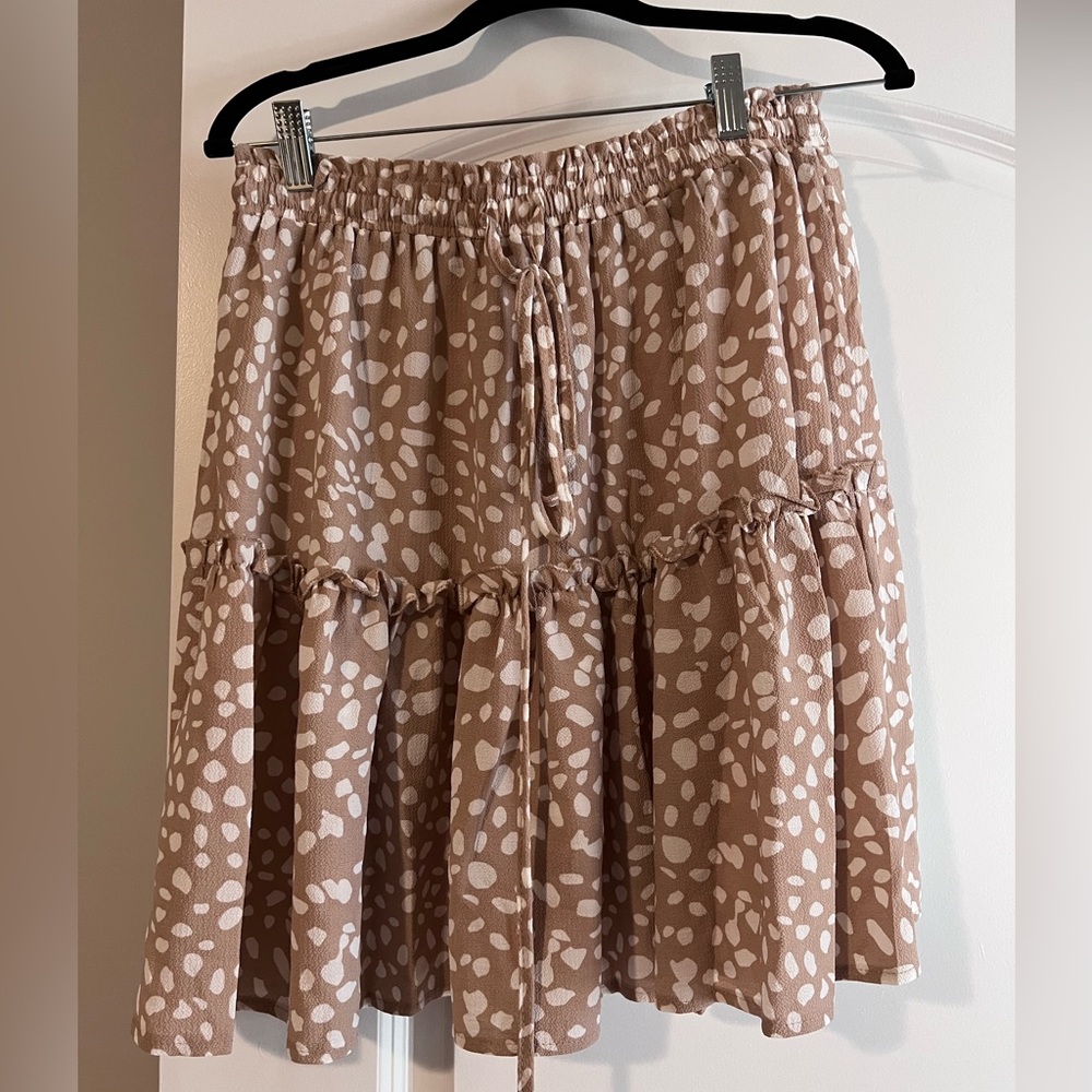 Elastic waist skirt- new
